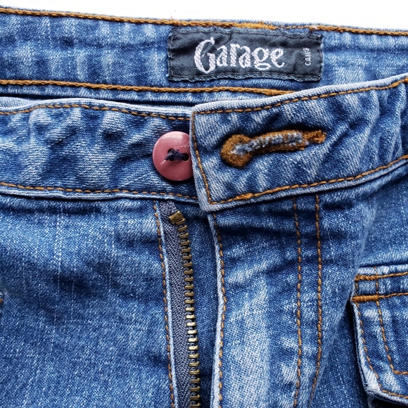 2/$15 Vintage Y2K Garage Jean Shorts - Picture 4 of 7